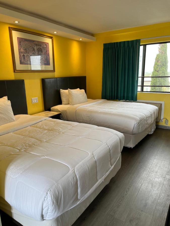 هونتينغتون بيتش، أورانج، كاليفورنيا 777 Motor Inn المظهر الخارجي الصورة